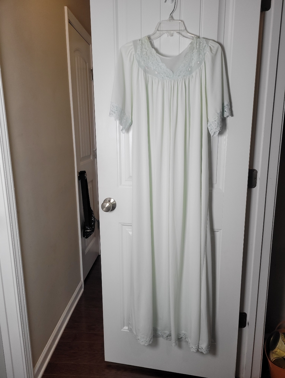 Vintage Shadowline Light Mint Green Lace-Trim NightgownSize XL